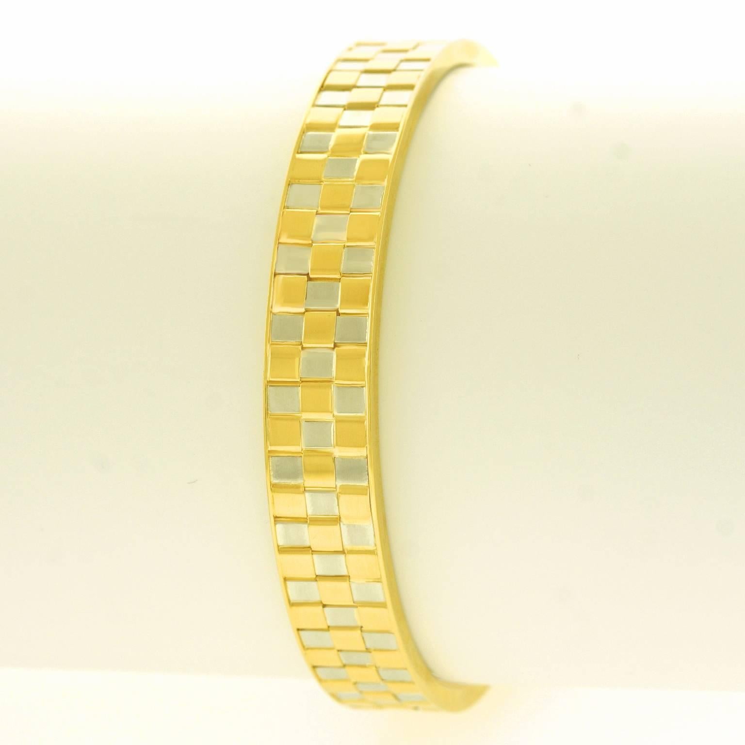 1970s Van Cleef & Arpels Mod Gold Bangle Bracelet In Excellent Condition In Litchfield, CT