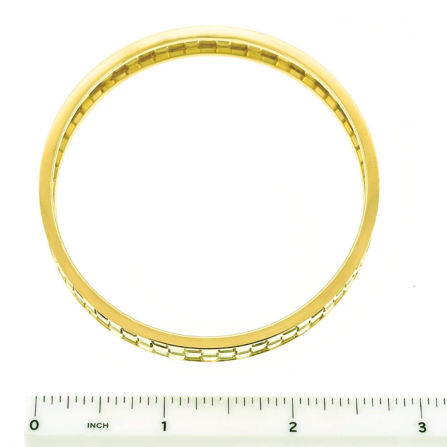 1970s Van Cleef & Arpels Mod Gold Bangle Bracelet 2