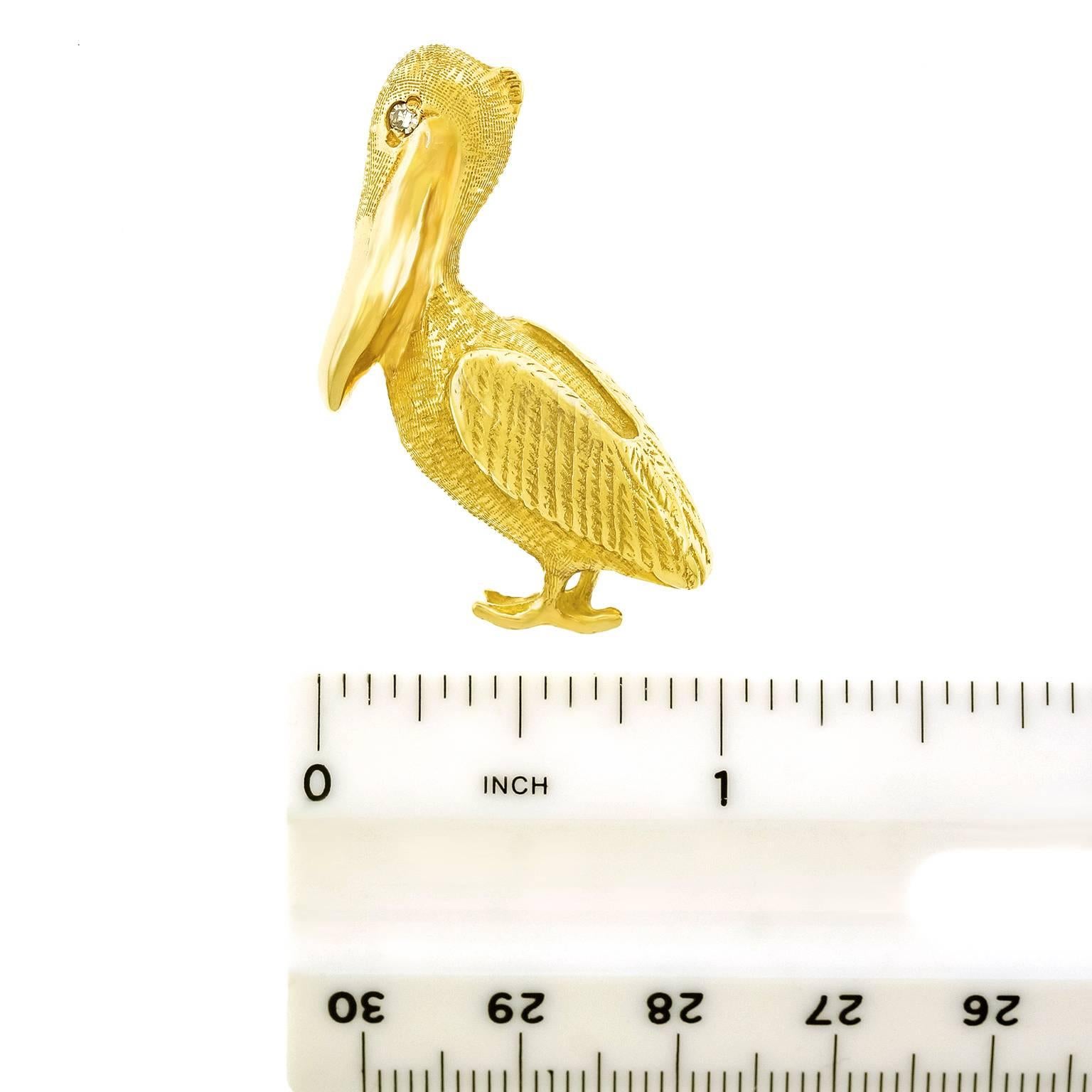 Charming Gold Pelican Brooch 2