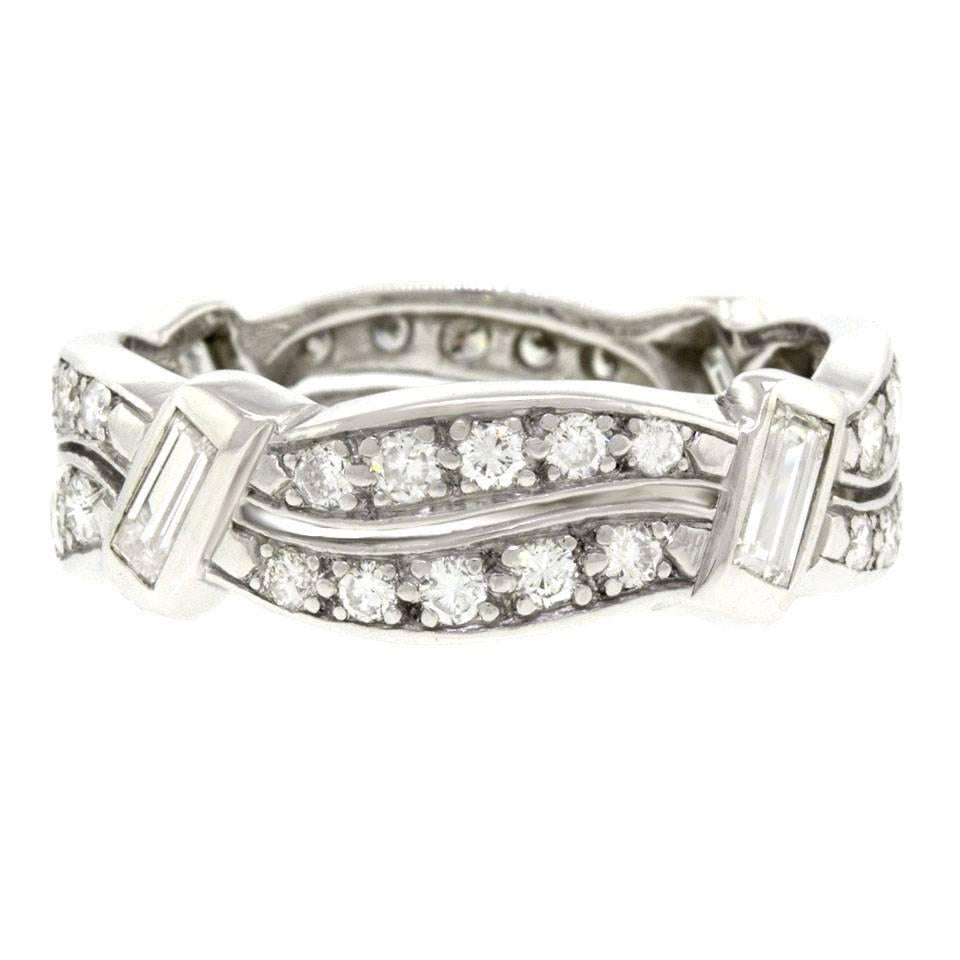 1960s Unusual Diamond-Set Platinum Band Ring In Excellent Condition In Litchfield, CT