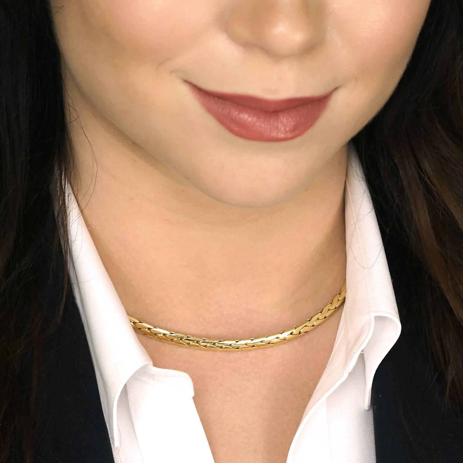 Women's Classic Cartier Gold Necklace