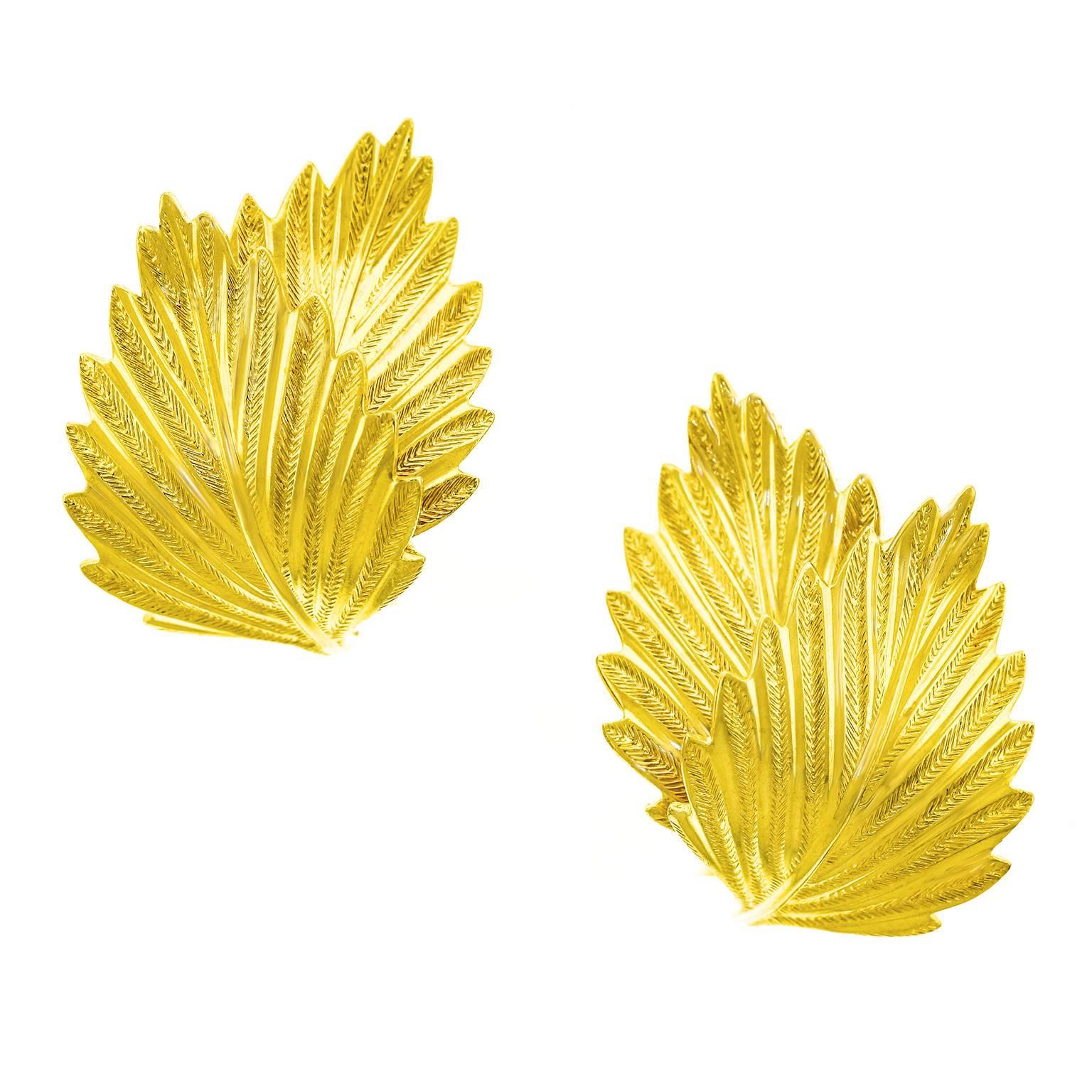 Tiffany & Co. Sixties Gold Leaf Earrings 4
