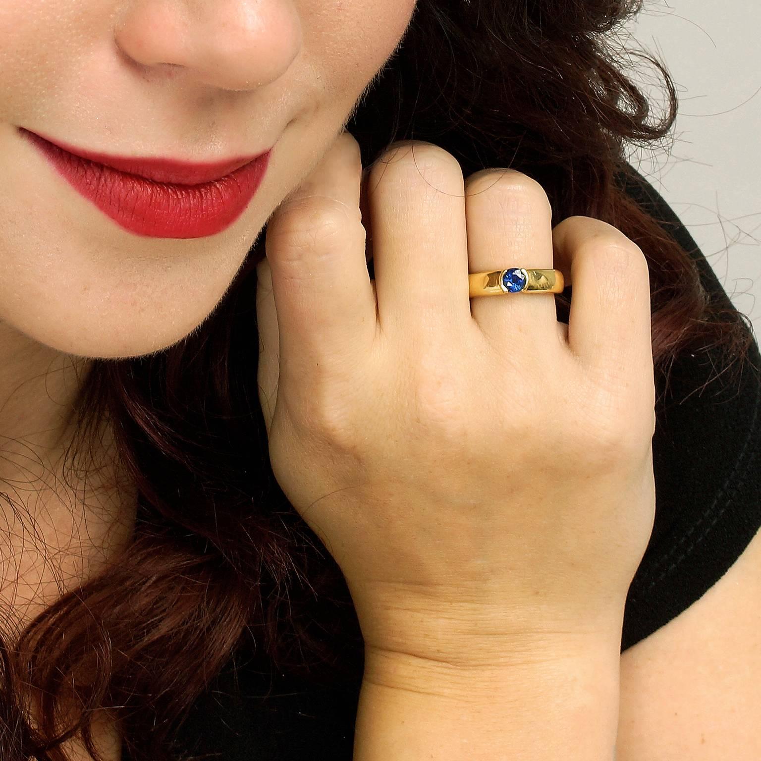 Tiffany & Co. Sapphire and Gold Ring In Excellent Condition In Litchfield, CT