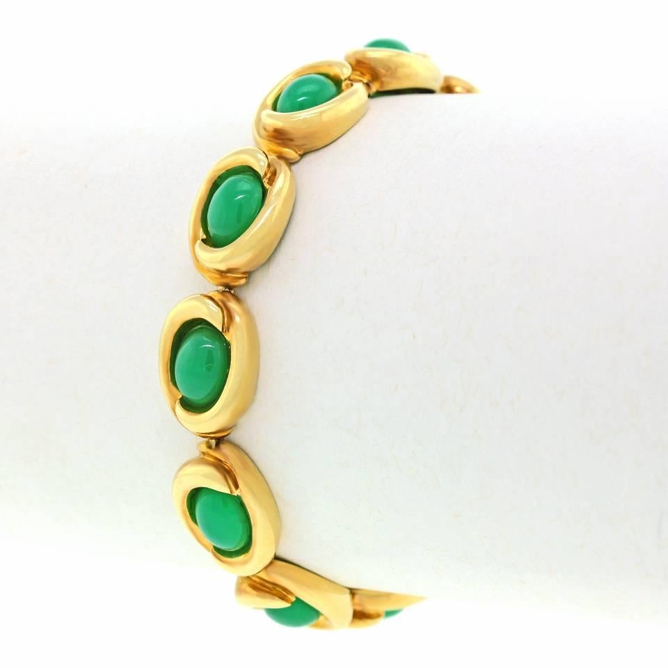 1980s Tiffany & Co. Chrysoprase Gold Bracelet In Excellent Condition In Litchfield, CT