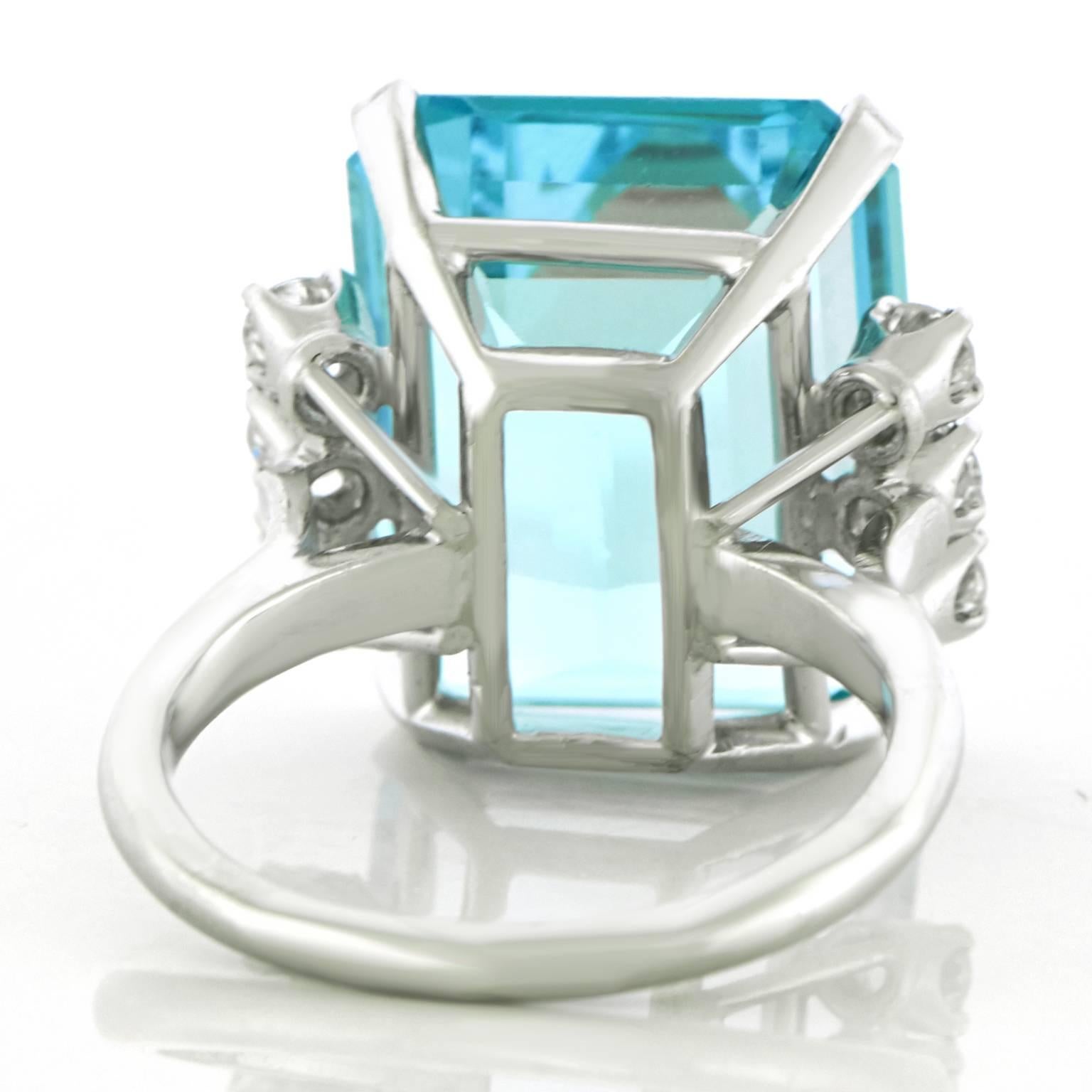 Fifties Aquamarine and Diamond Platinum Ring 4