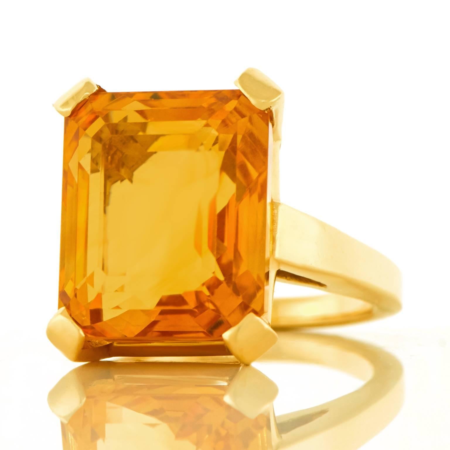 Fabulous Art Deco 14 Carat Citrine and Gold Ring In Excellent Condition In Litchfield, CT