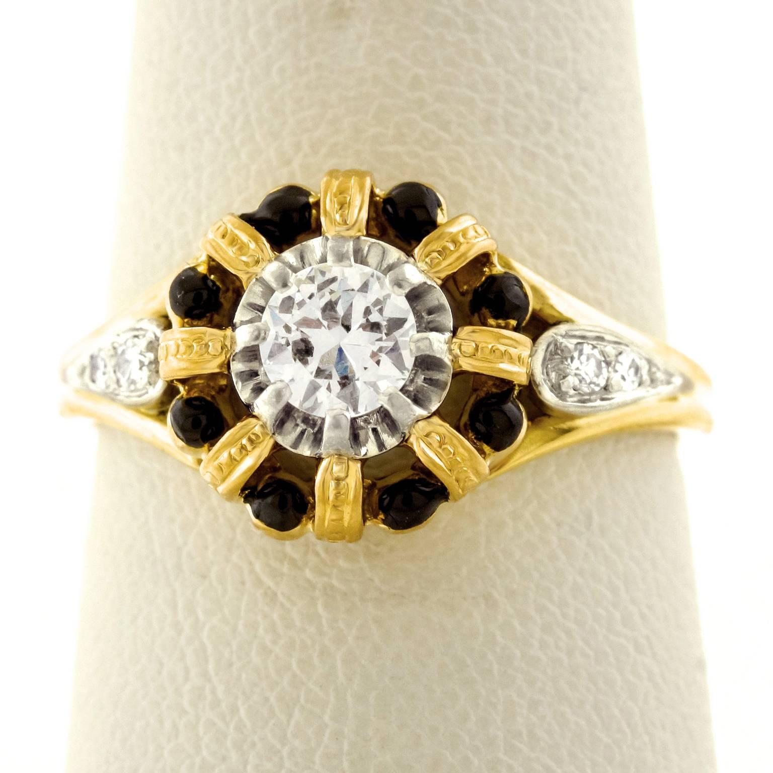 Art Deco Enameled Diamond and Gold Ring 4