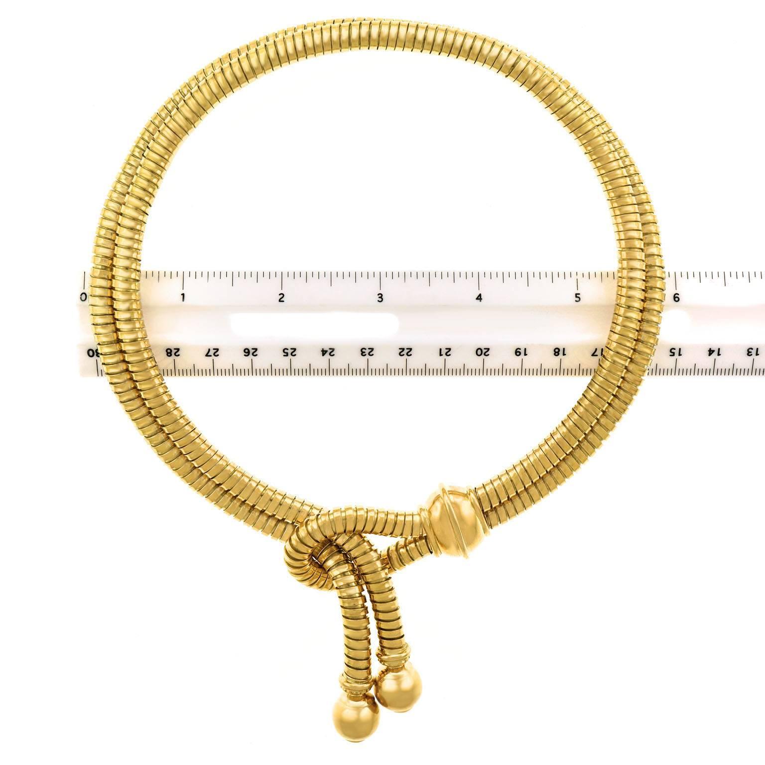 Weingrill for Ugo Piccini Gold Tubogas Lariat Necklace In Excellent Condition In Litchfield, CT