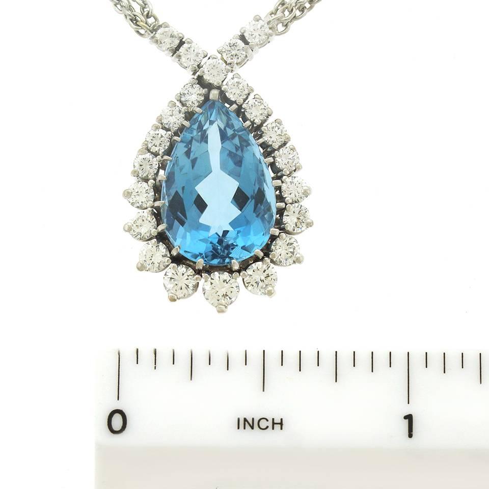Spectacular Aquamarine & Diamond Necklace in White Gold 2