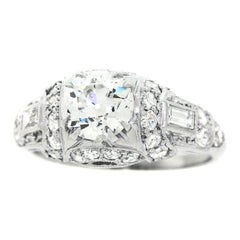 Art Deco Diamond and Platinum Engagement Ring 3