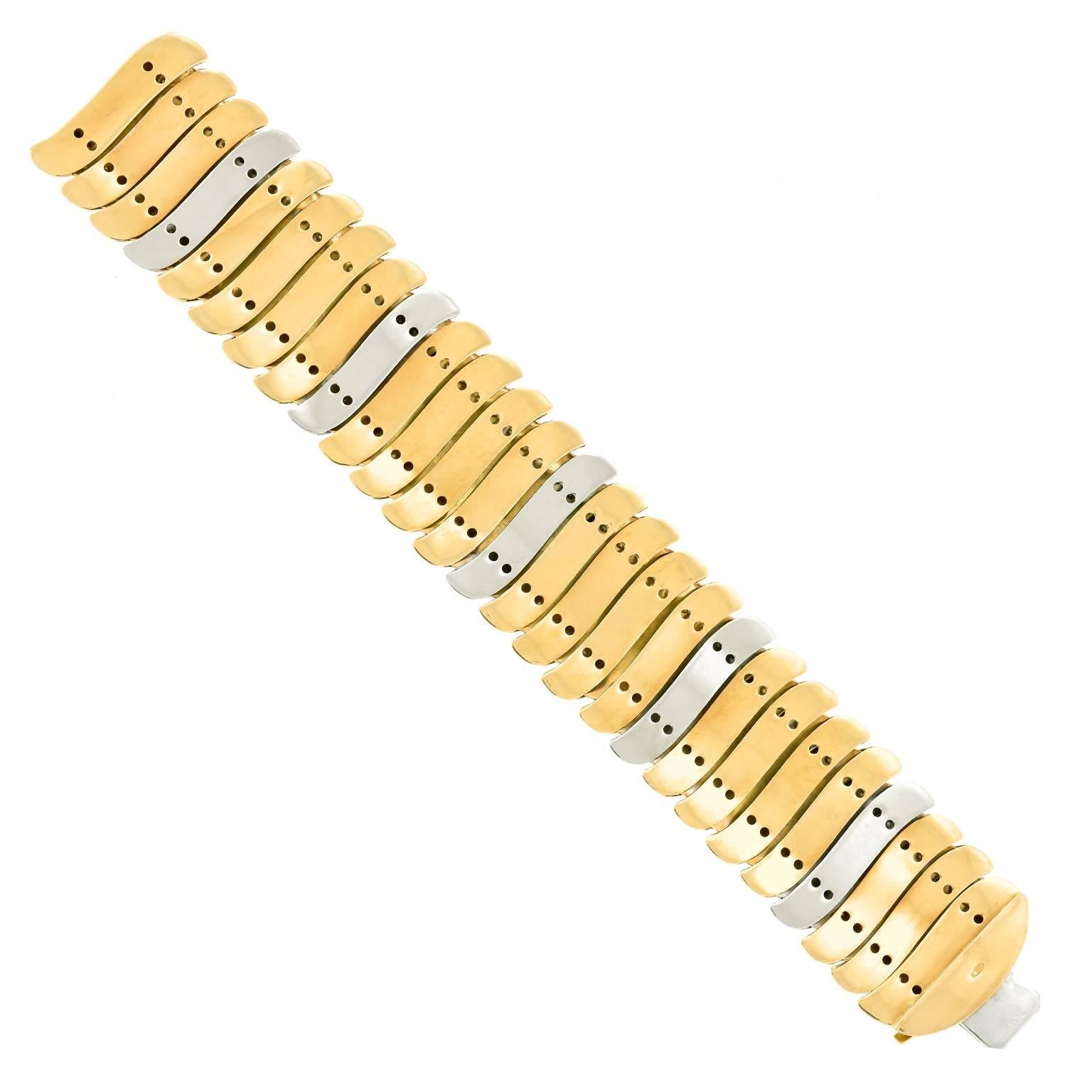 Diamond-Set Chunky Gold Bracelet 3