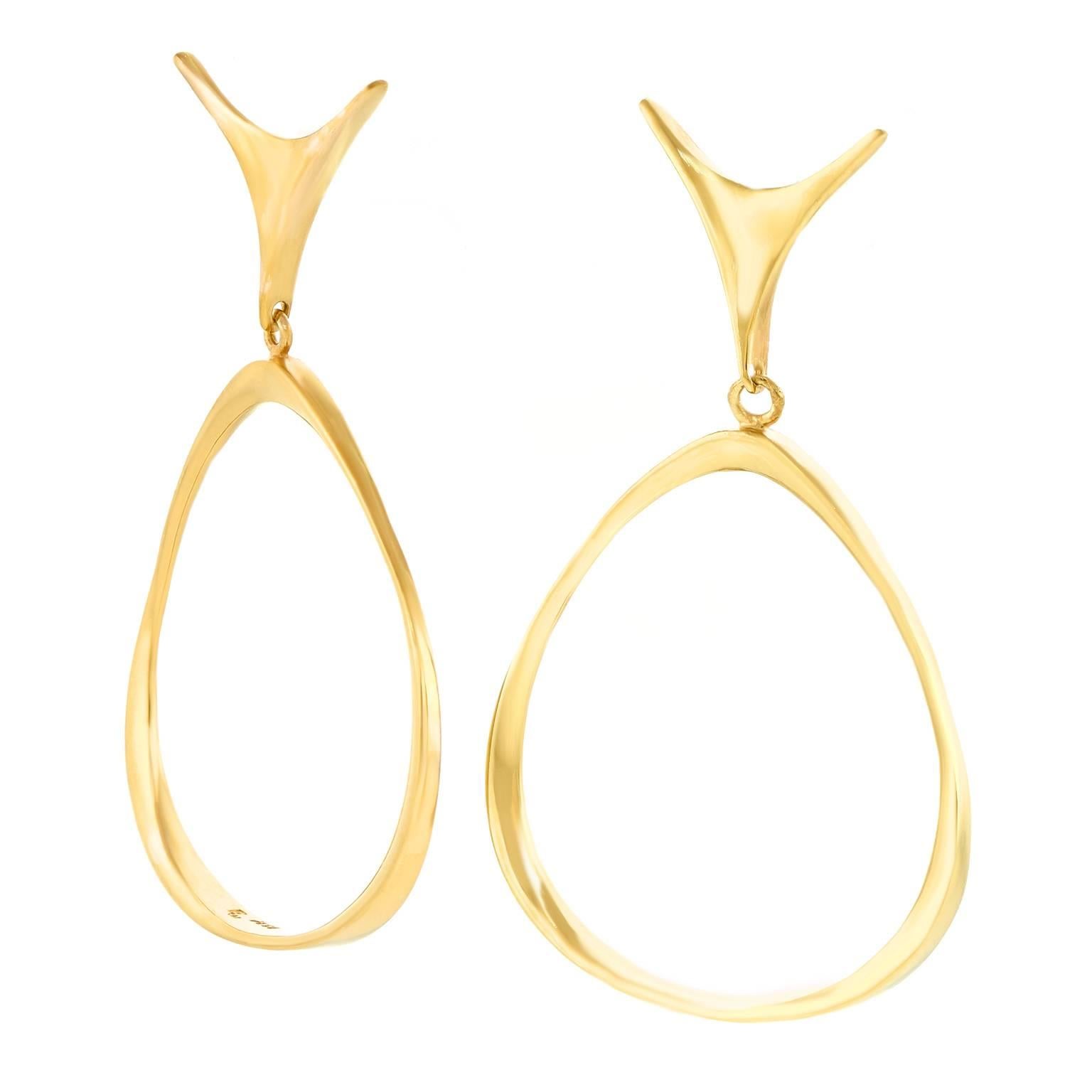 Fabulous Modernist Gold Hoop Earrings by Ed Wiener In Excellent Condition In Litchfield, CT