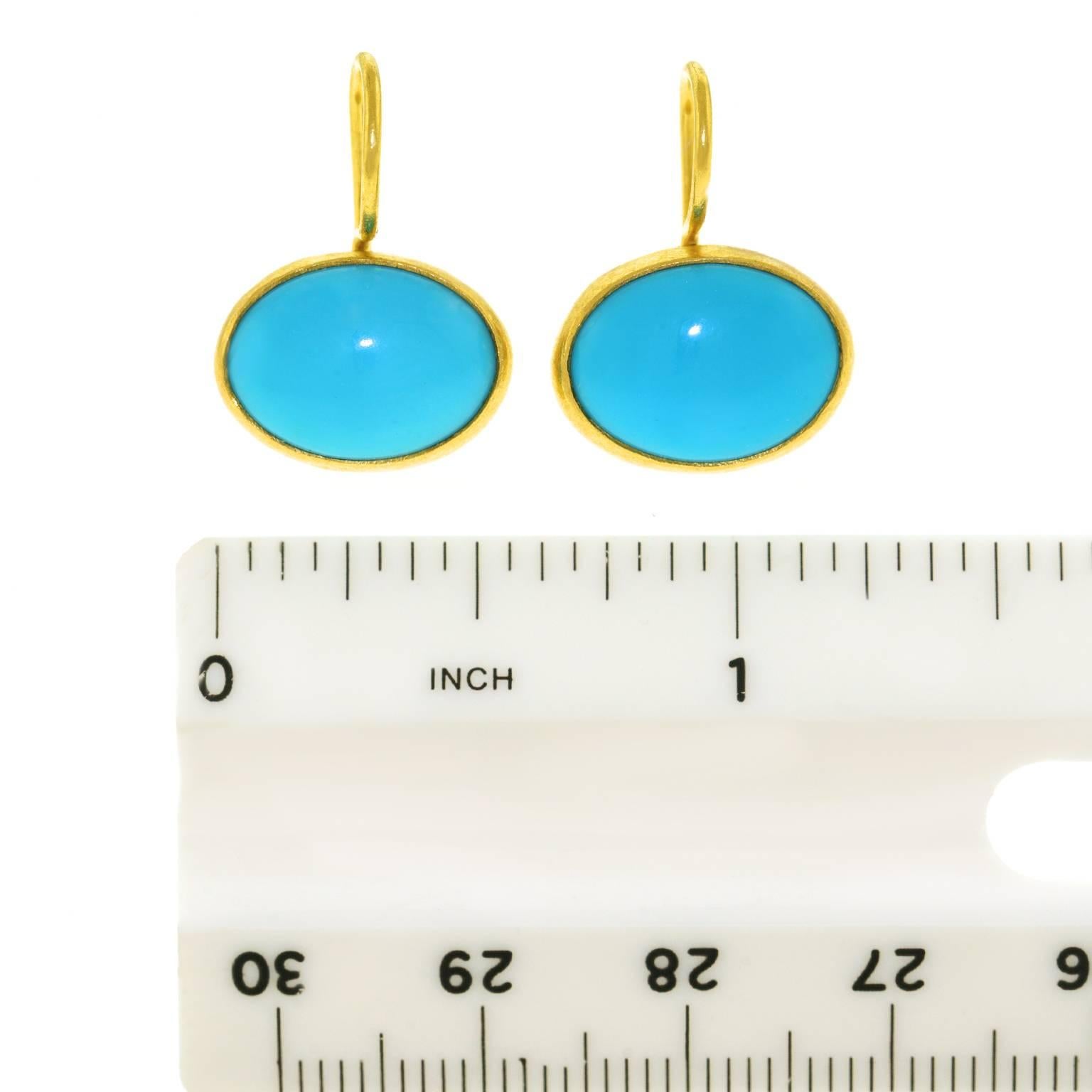 Persian Turquoise 22 Karat Gold Earrings In Excellent Condition In Litchfield, CT