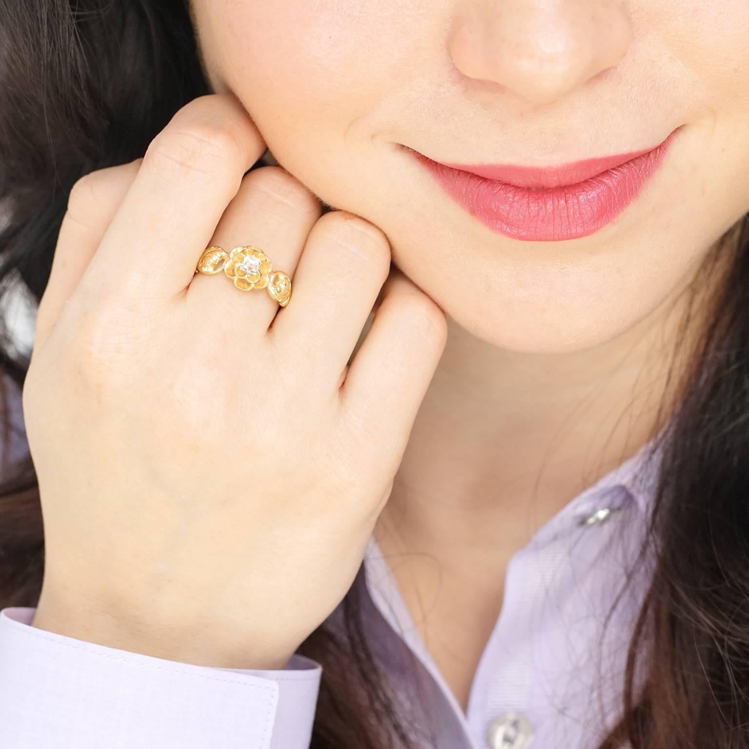 Women's or Men's Art Deco Diamond-Set Yellow Gold Ring