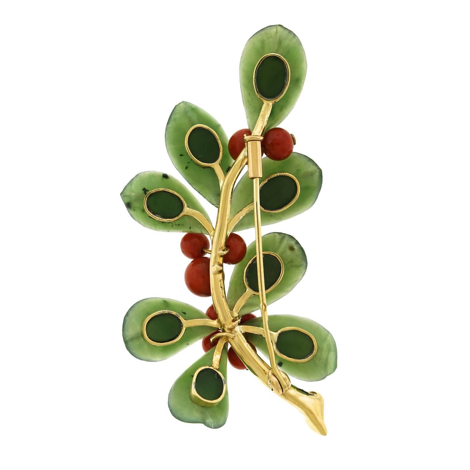 Holly and Berries Jade Coral and Gold Brooch 3