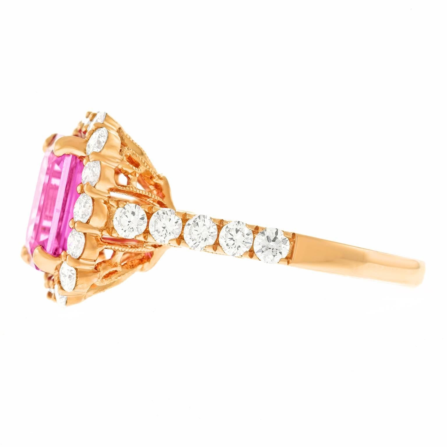 Spectacular 2.94 Carat Pink Sapphire and Diamond Set Gold Ring 3