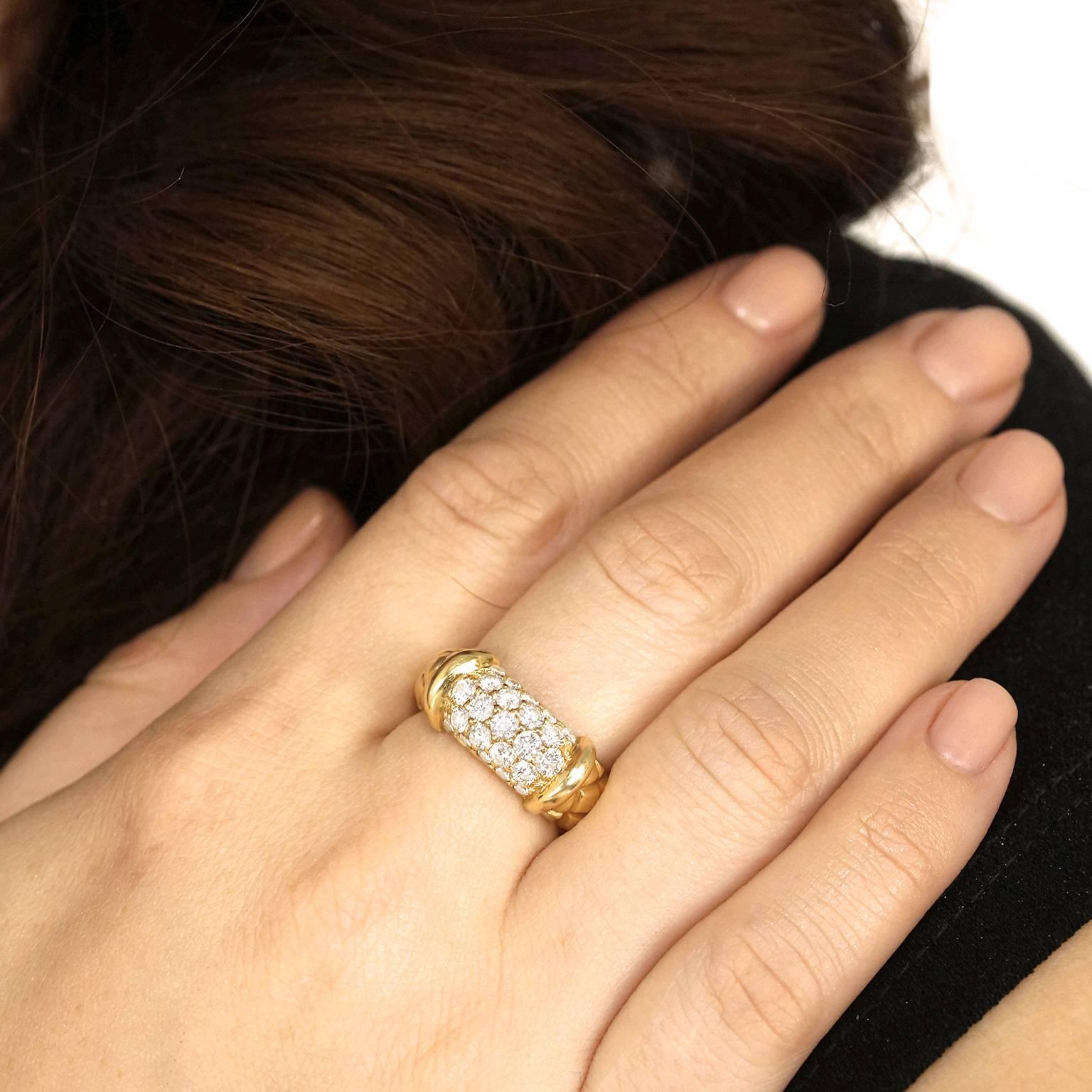 Women's or Men's Chic Diamond Pave Gold Ring