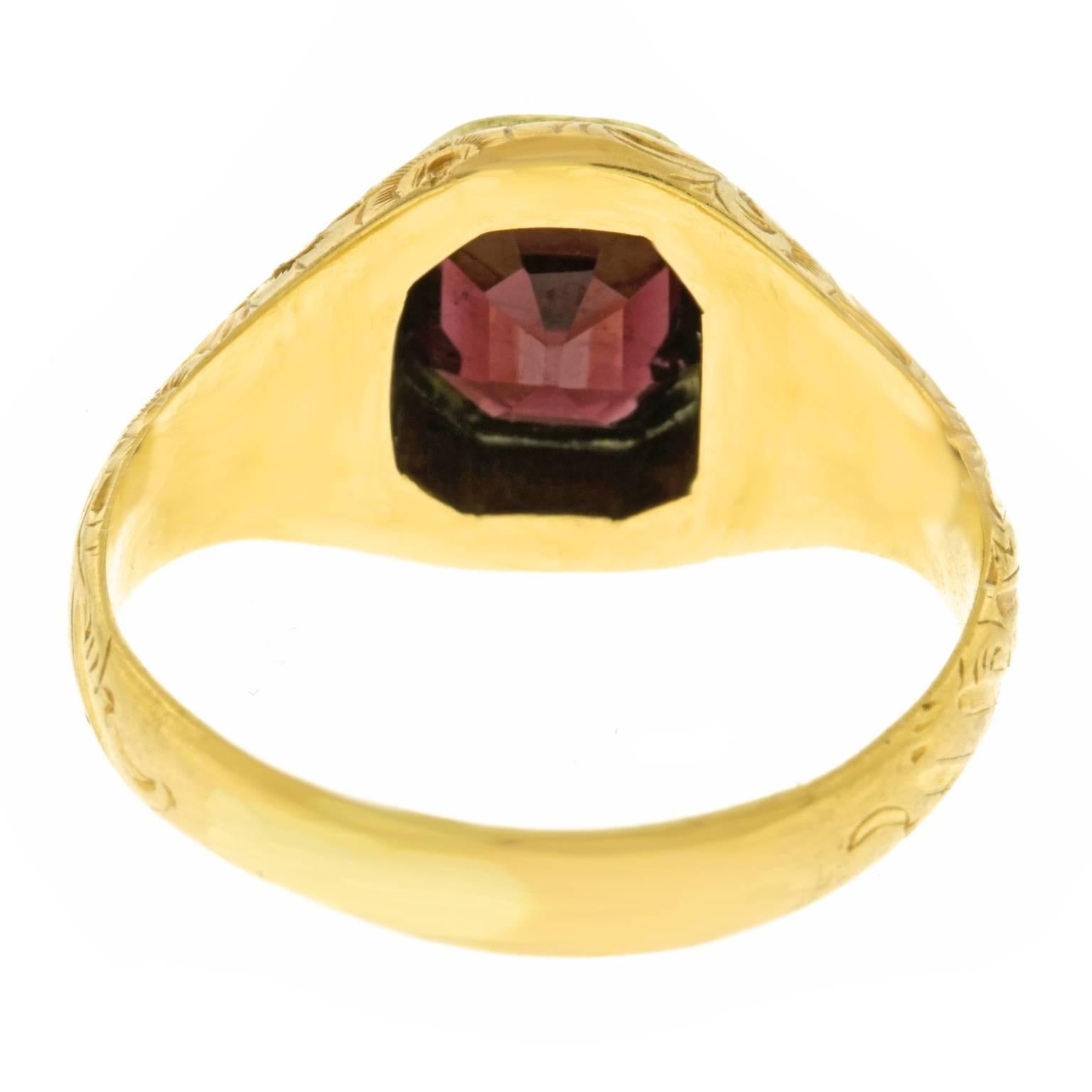 Antique Garnet Gold Ring 1
