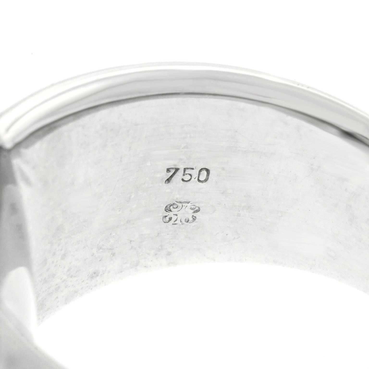 Women's or Men's 16 Carat Aquamarine and Diamond Modernist Ring