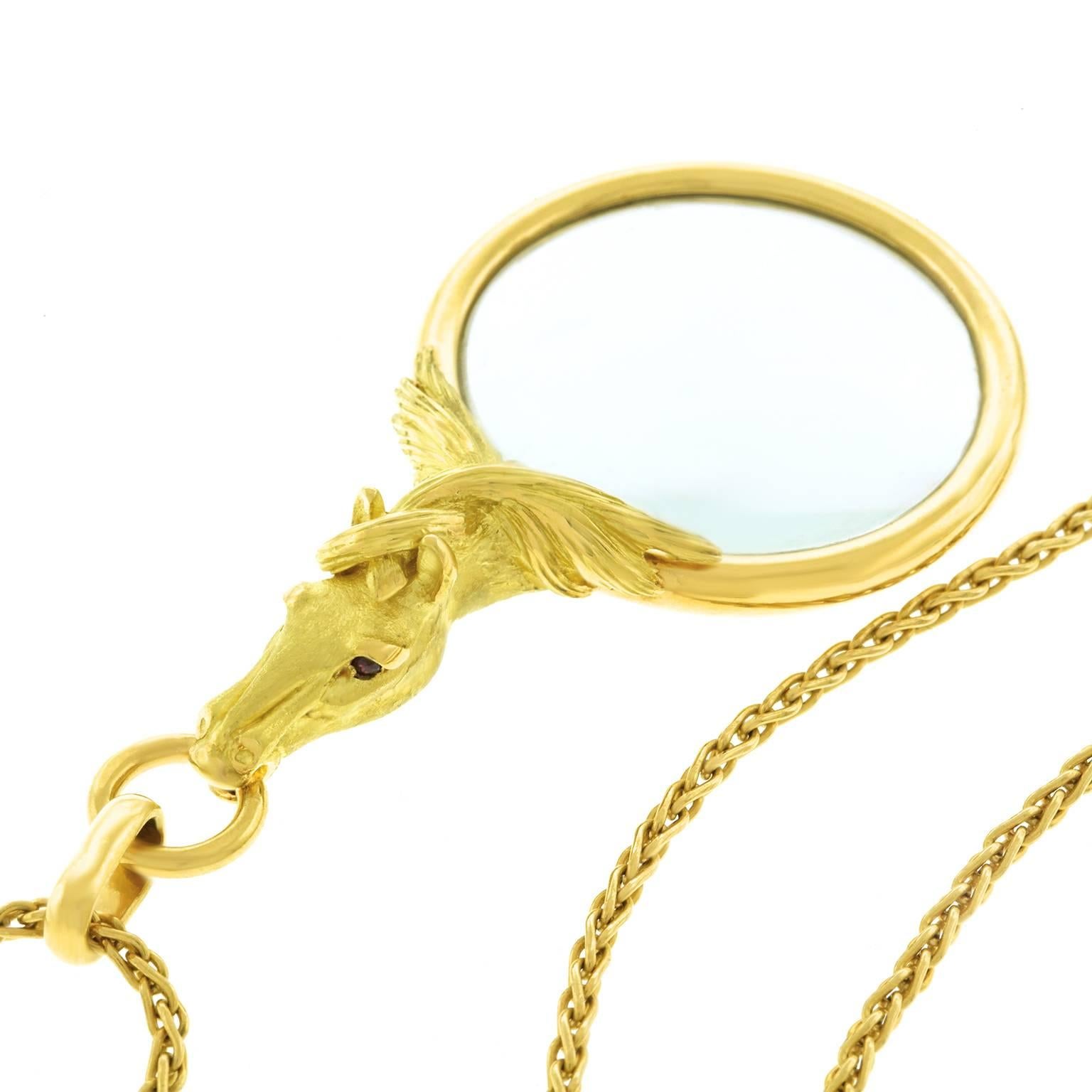 Horse Motif Gold Magnifying Glass Pendant In Excellent Condition In Litchfield, CT
