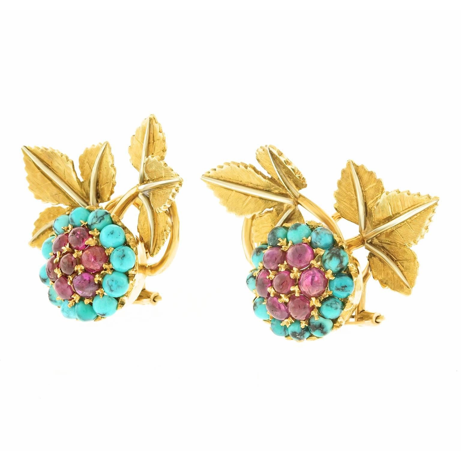 1950s Turquoise Ruby Gold Earrings In Excellent Condition In Litchfield, CT