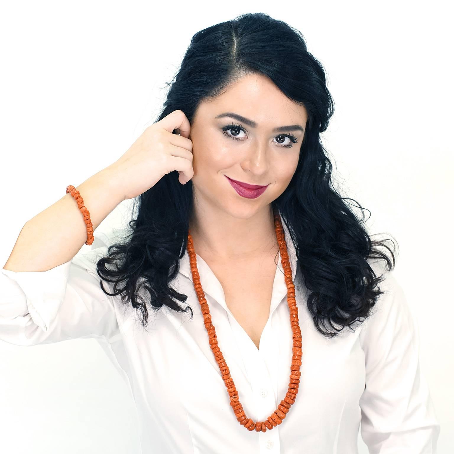 Women's Organo-Chic Coral Necklace and Bracelet