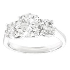 Klassischer Diamant-Verlobungsring mit drei Steinen, GIA