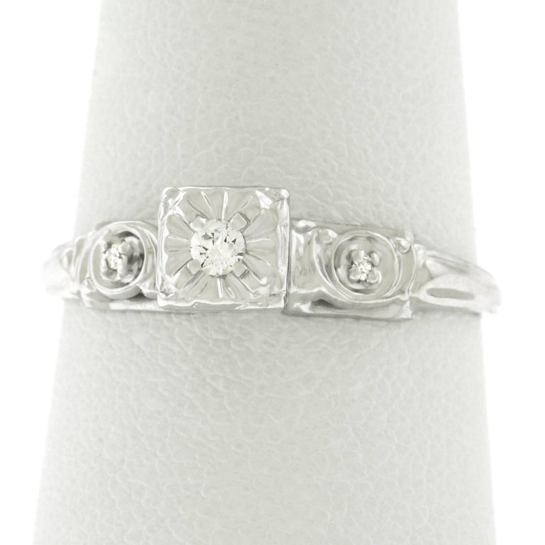 1940s Diamond Engagement Ring 4