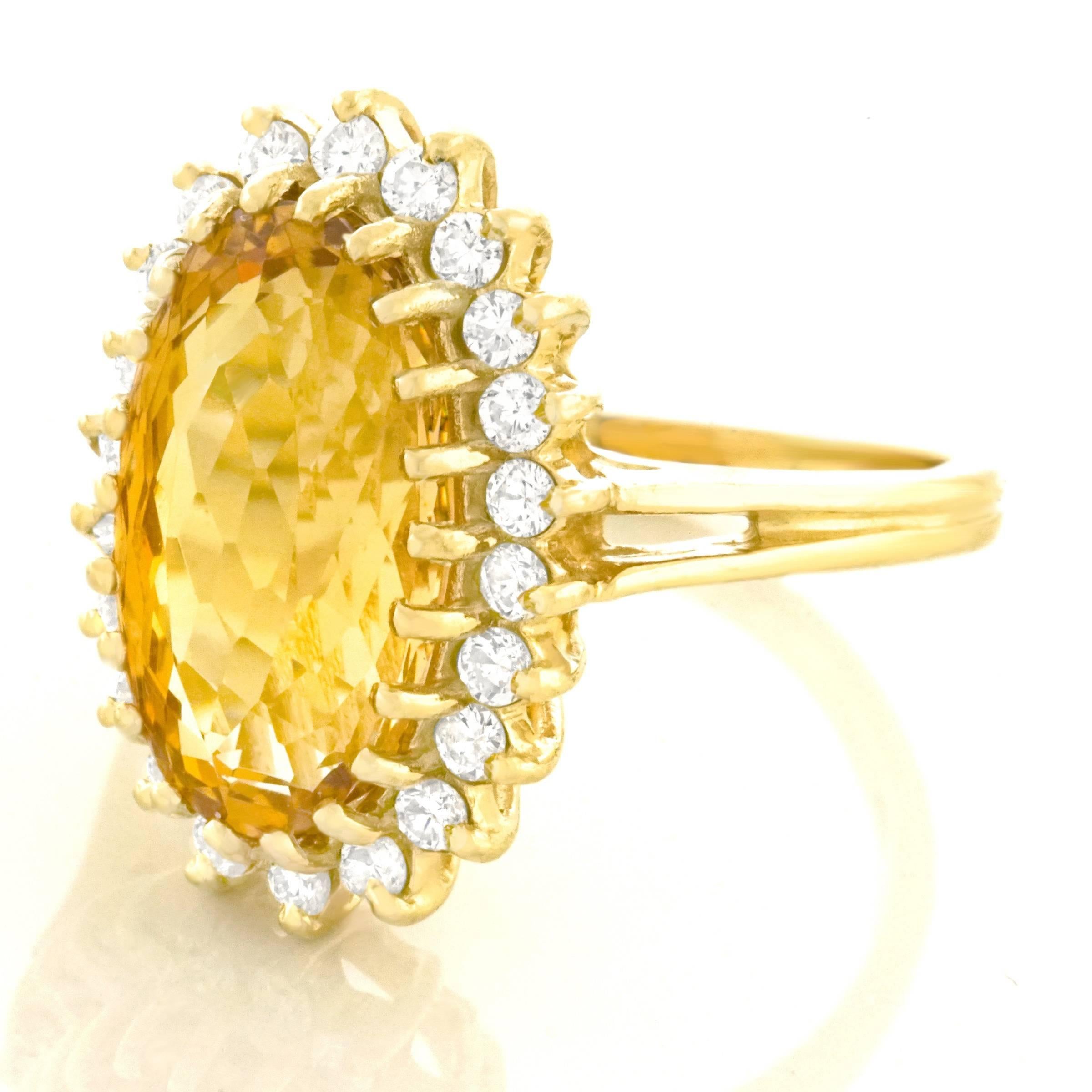 1960s Natural Golden Topaz and Diamond Set Gold Ring In Excellent Condition In Litchfield, CT