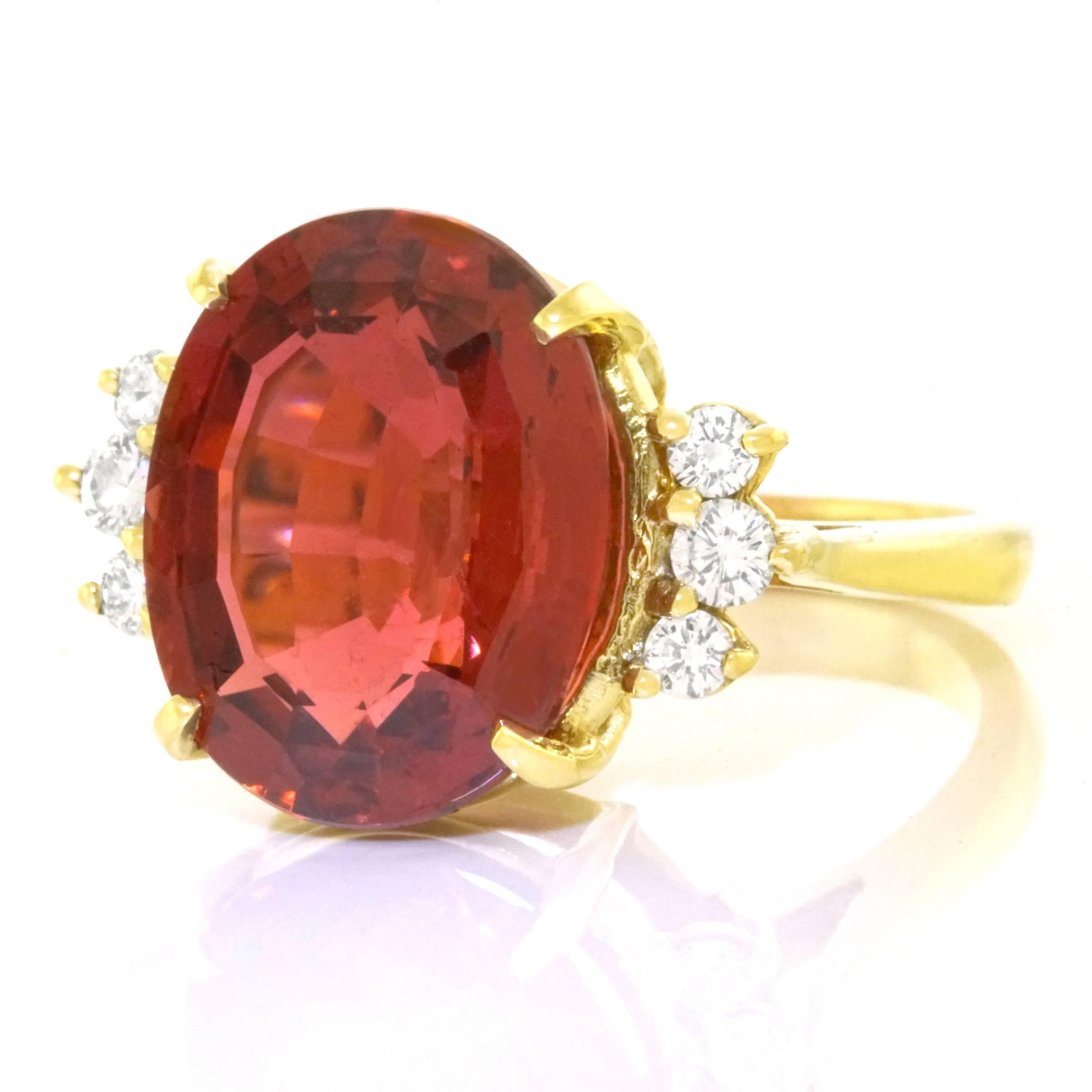 1960s Tourmaline and Diamond Set Gold Ring In Excellent Condition In Litchfield, CT