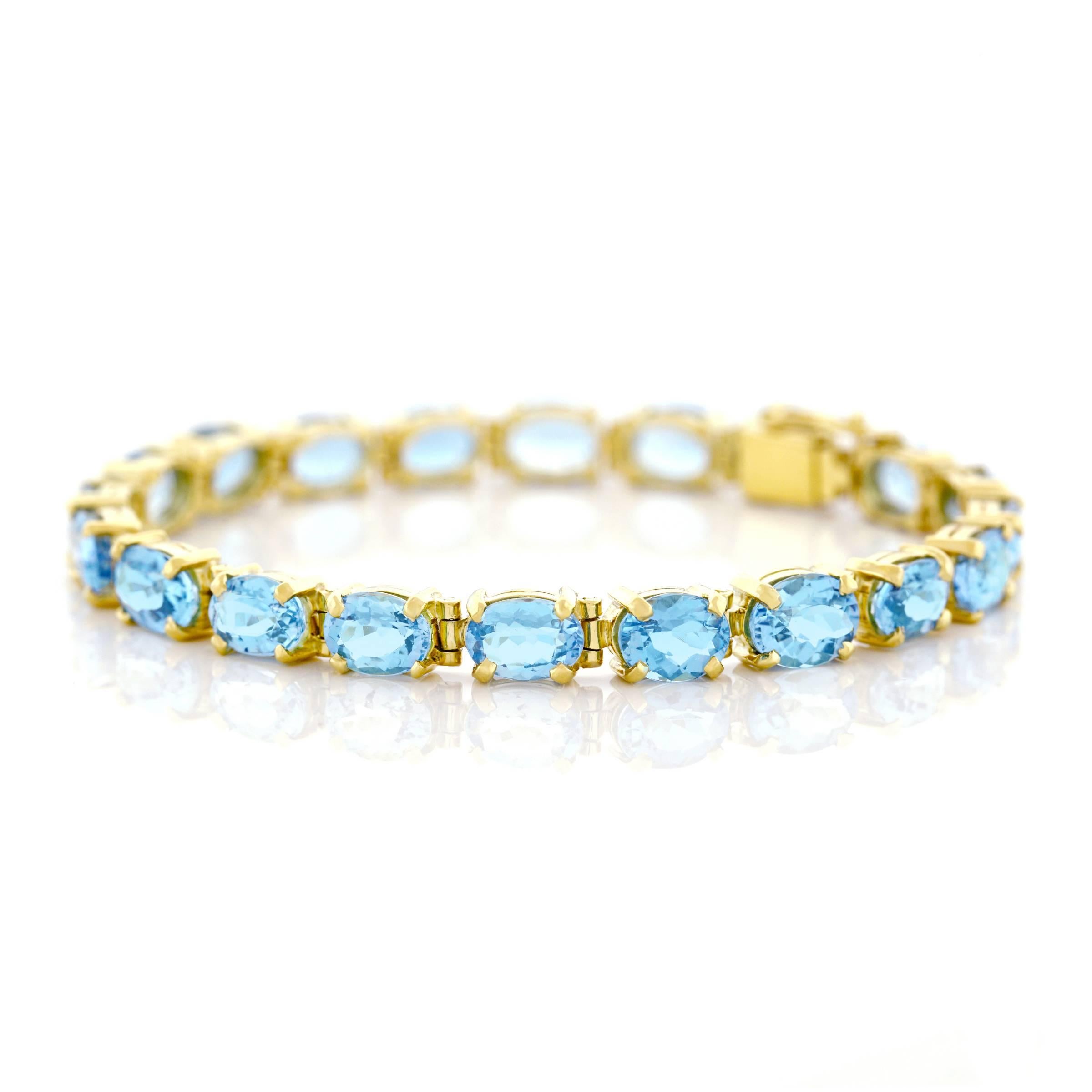Aquamarine Set Gold Bracelet 4