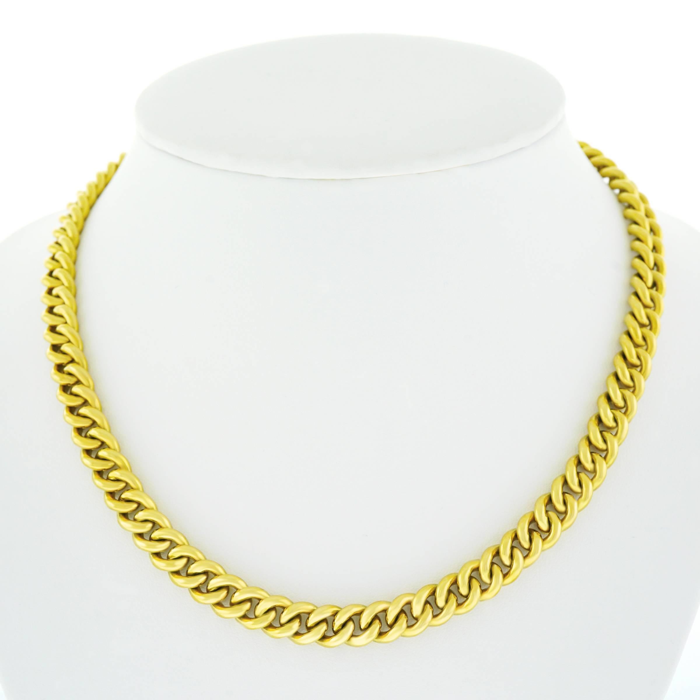 Heavy 18 Karat Yellow Gold Necklace by Gubelin In Excellent Condition In Litchfield, CT