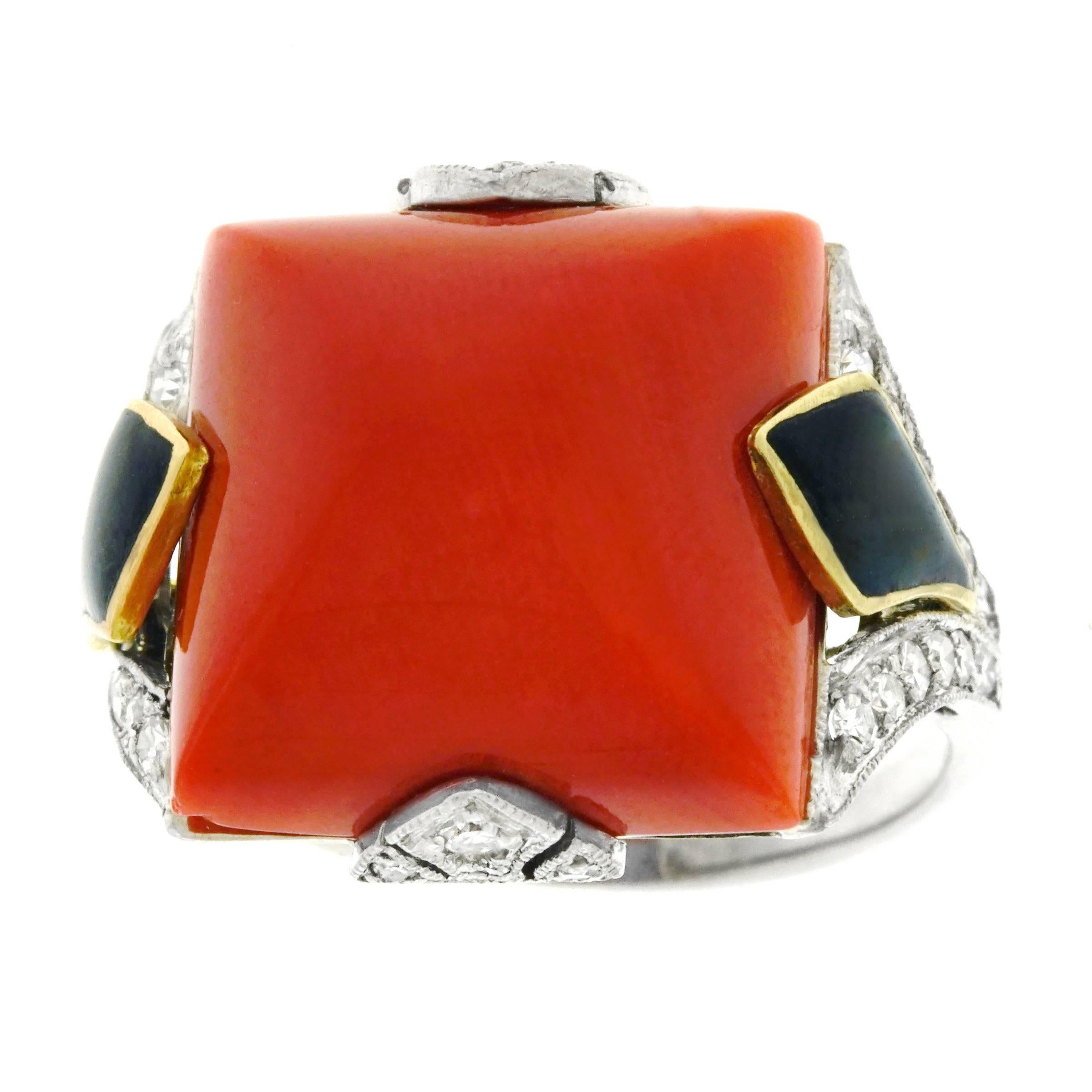 Art Deco Coral, Diamond and Enamel Gold Ring In Excellent Condition In Litchfield, CT