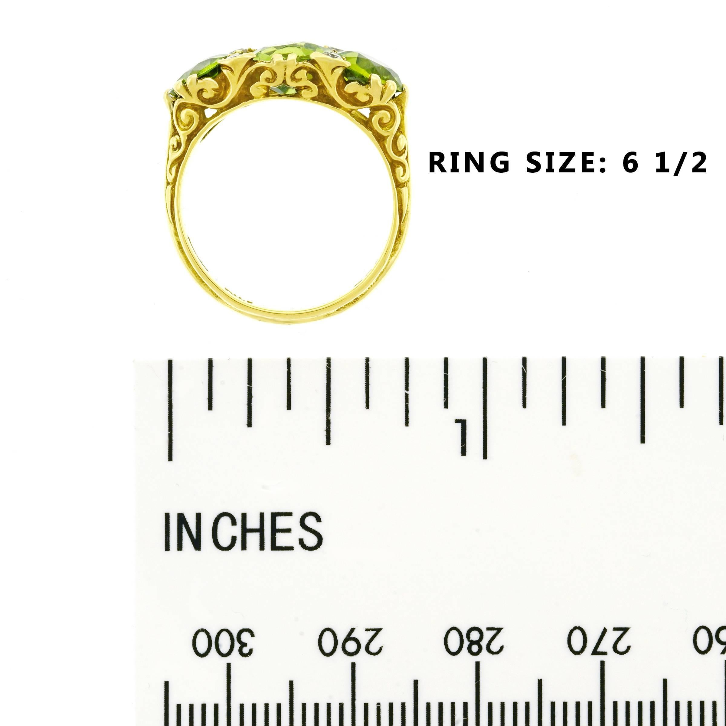 1970s London Peridot and Diamond Set Gold Ring 2