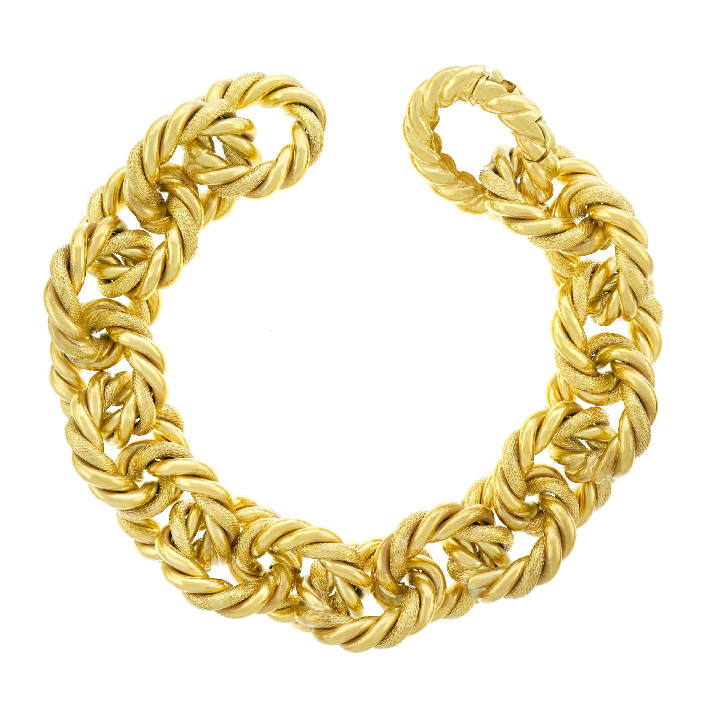 1970s Chic Link Gold Bracelet 5