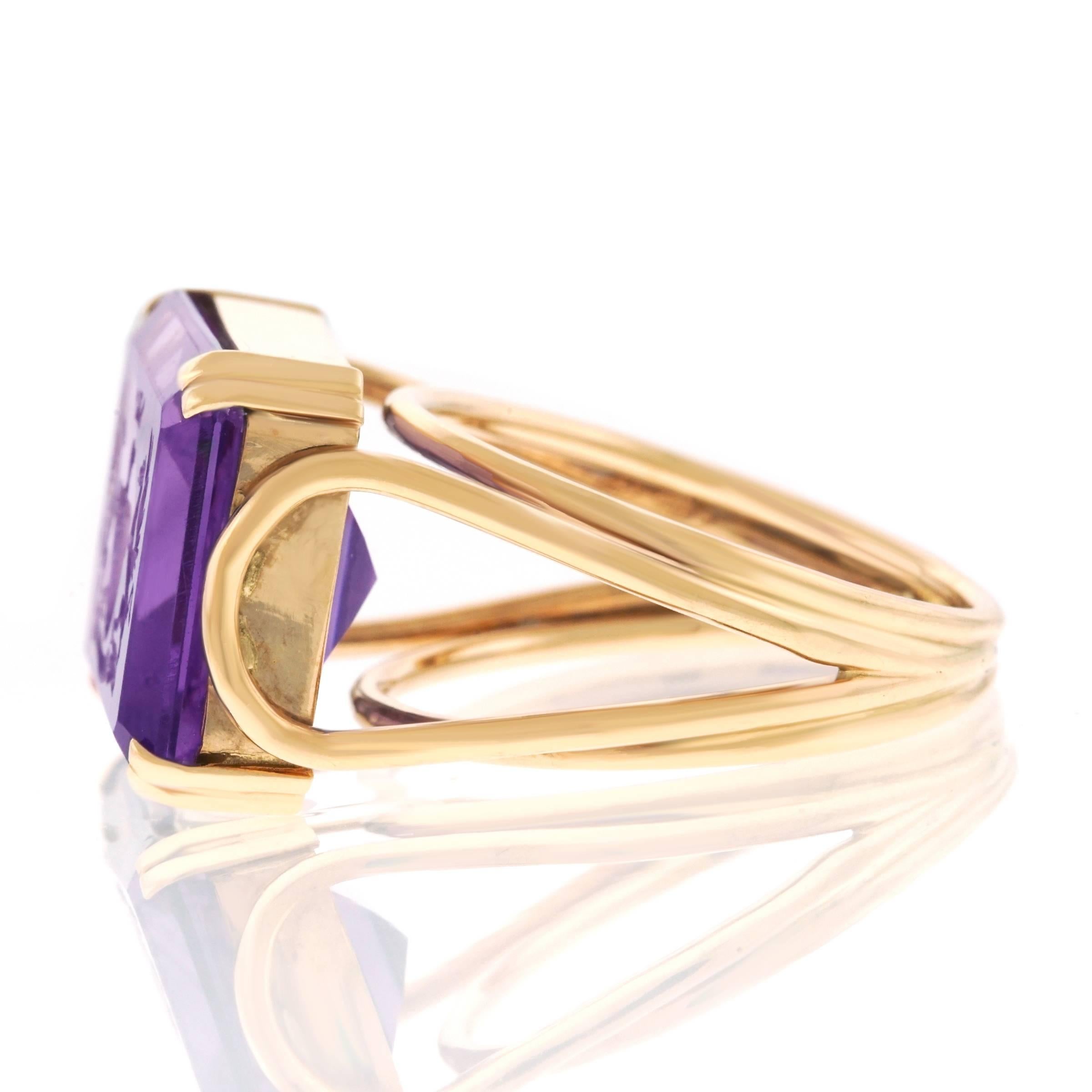 Art Deco Amethyst and Gold Signet Ring 3