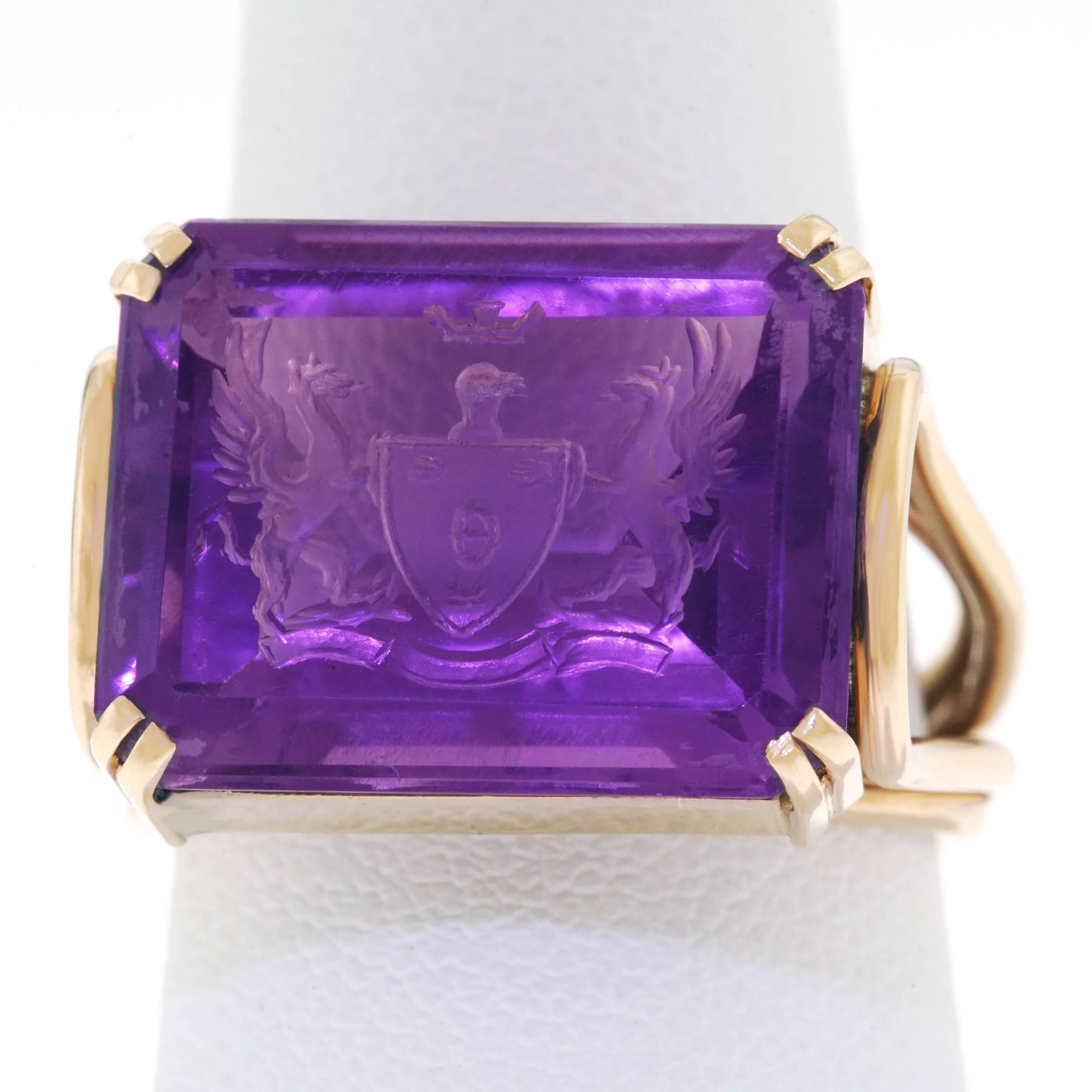 Art Deco Amethyst and Gold Signet Ring 4