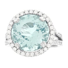 8.0 Carat Aquamarine and Diamond Gold Ring
