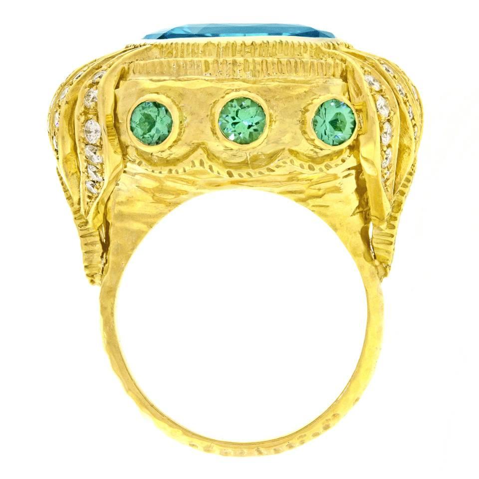 Gorgeous Organo Chic Aquamarine Diamond and Gold Ring 2