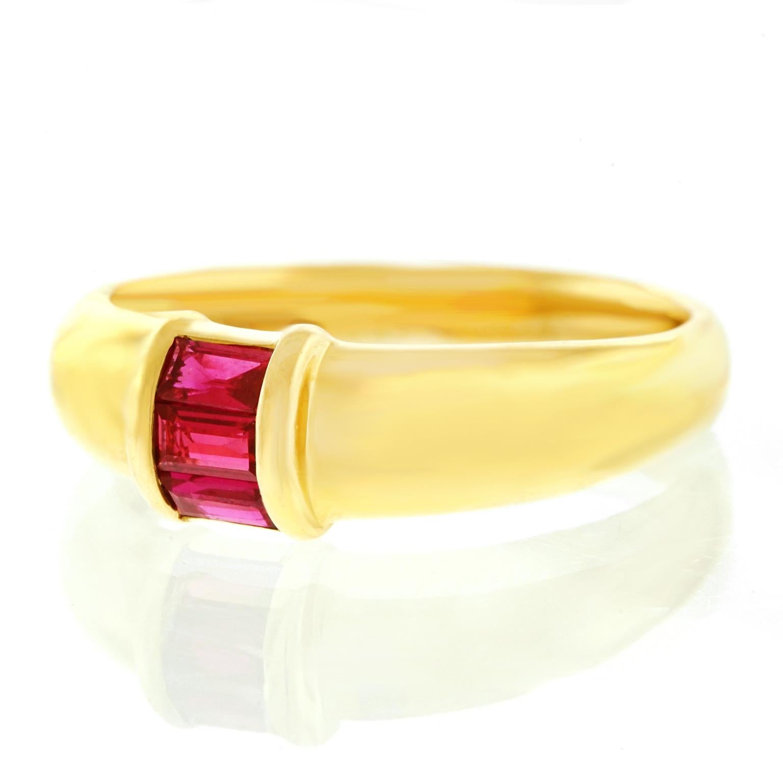 Tiffany & Co. Ruby Ring in Gold In Excellent Condition In Litchfield, CT