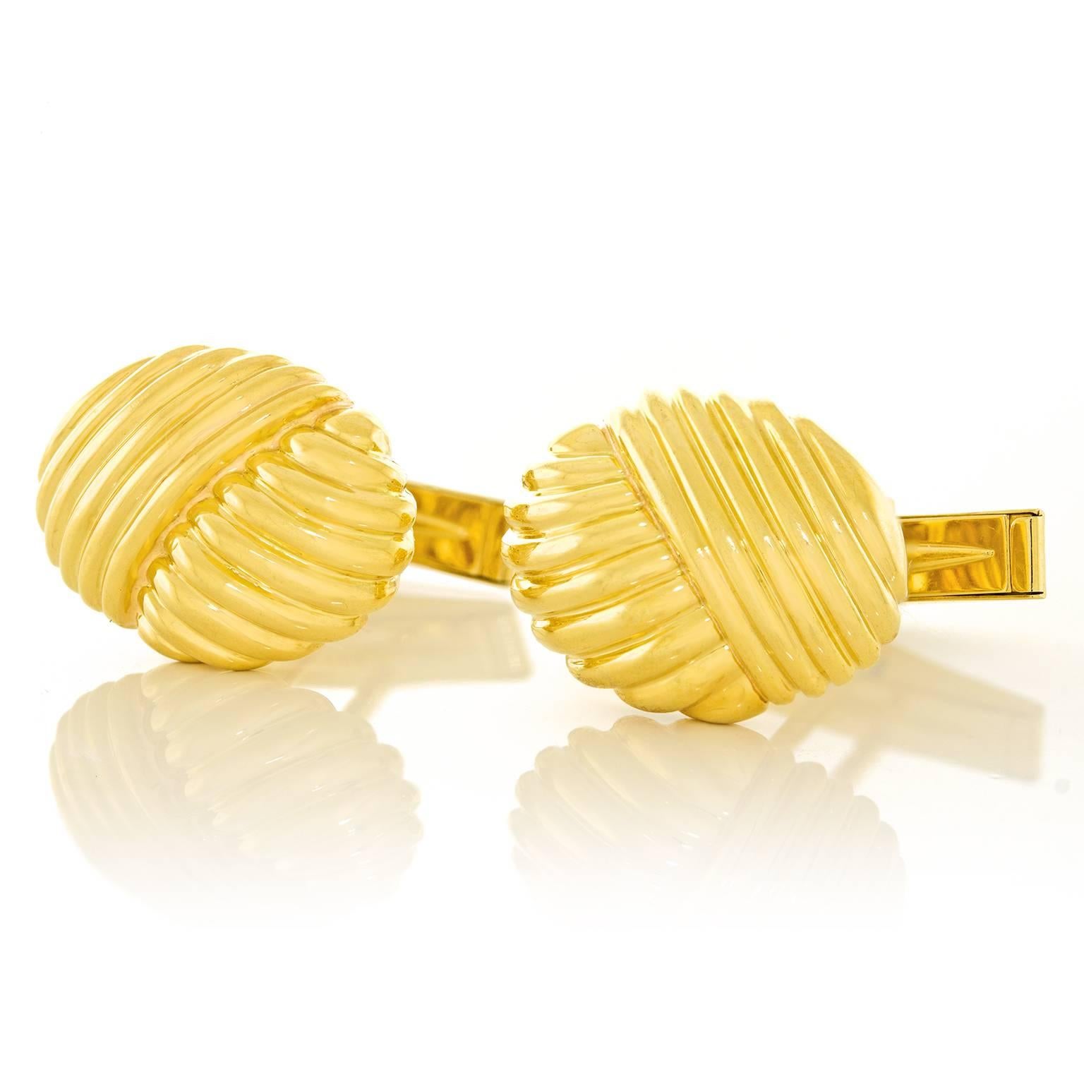 Tiffany & Co. Gold Cufflinks In Excellent Condition In Litchfield, CT