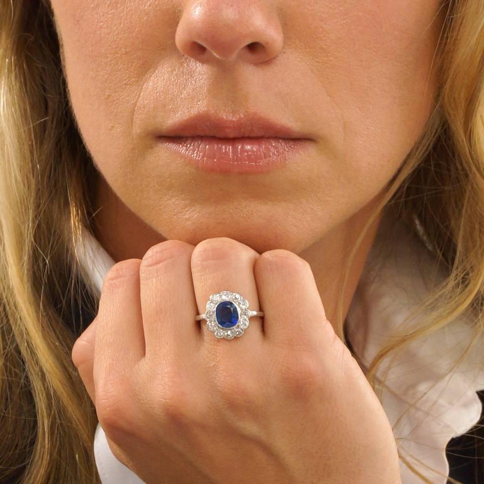 Women's Antique 1.75 carat No Heat Burma GIA Sapphire Diamond Ring 