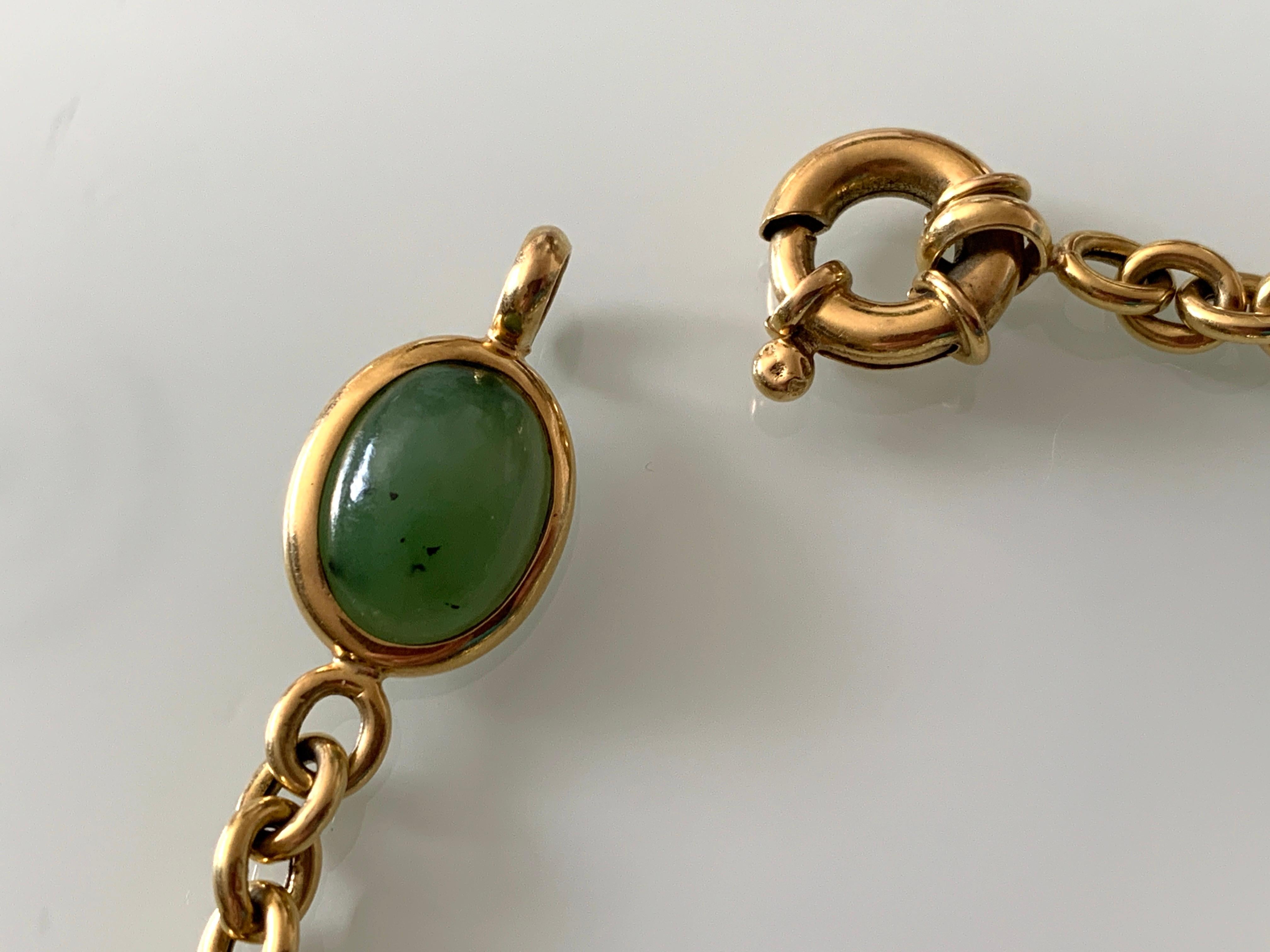 Bracelet français en or 18ct et jade en vente 2