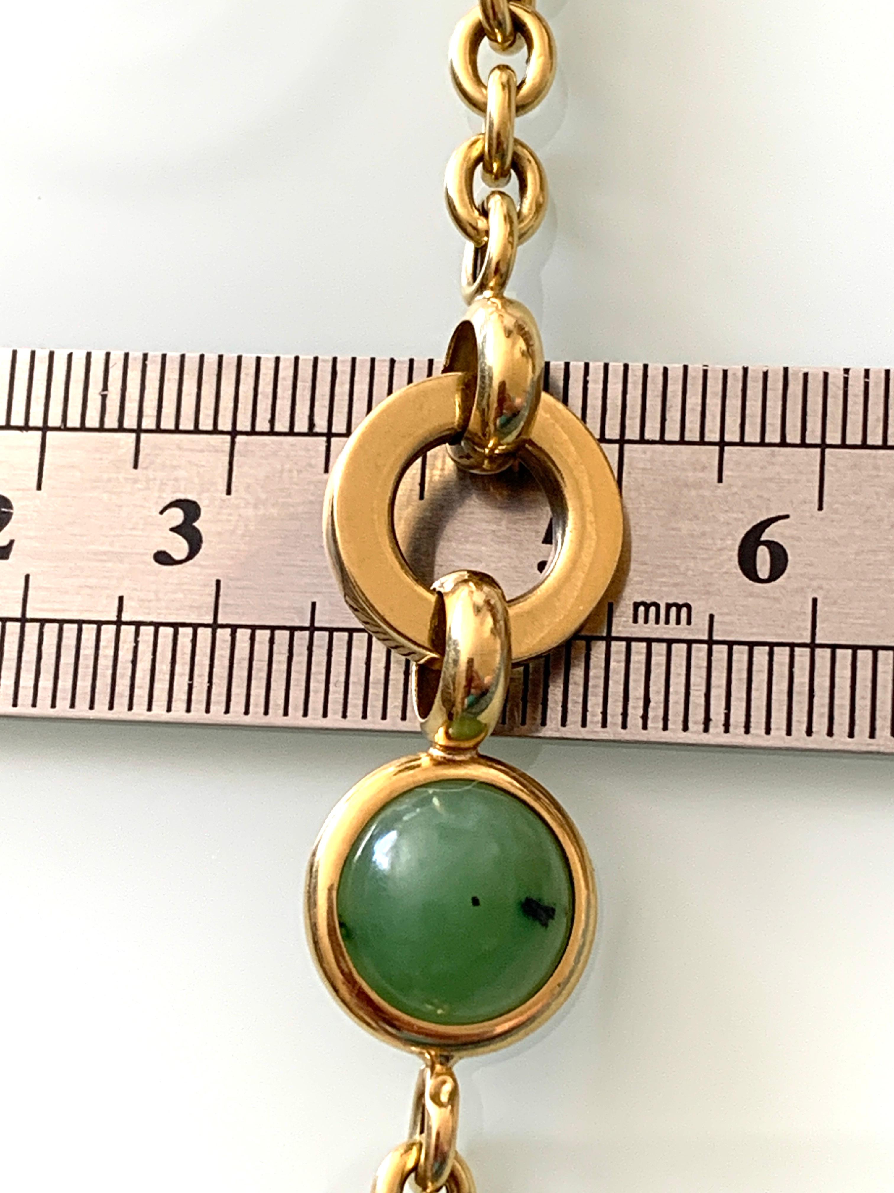 Bracelet français en or 18ct et jade en vente 10
