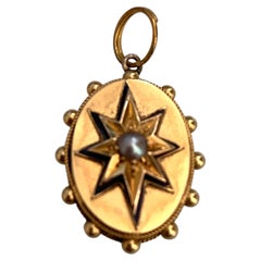 Fine Victorian 15-Karat Gold Etruscan Revival Starburst Pearl Pendant