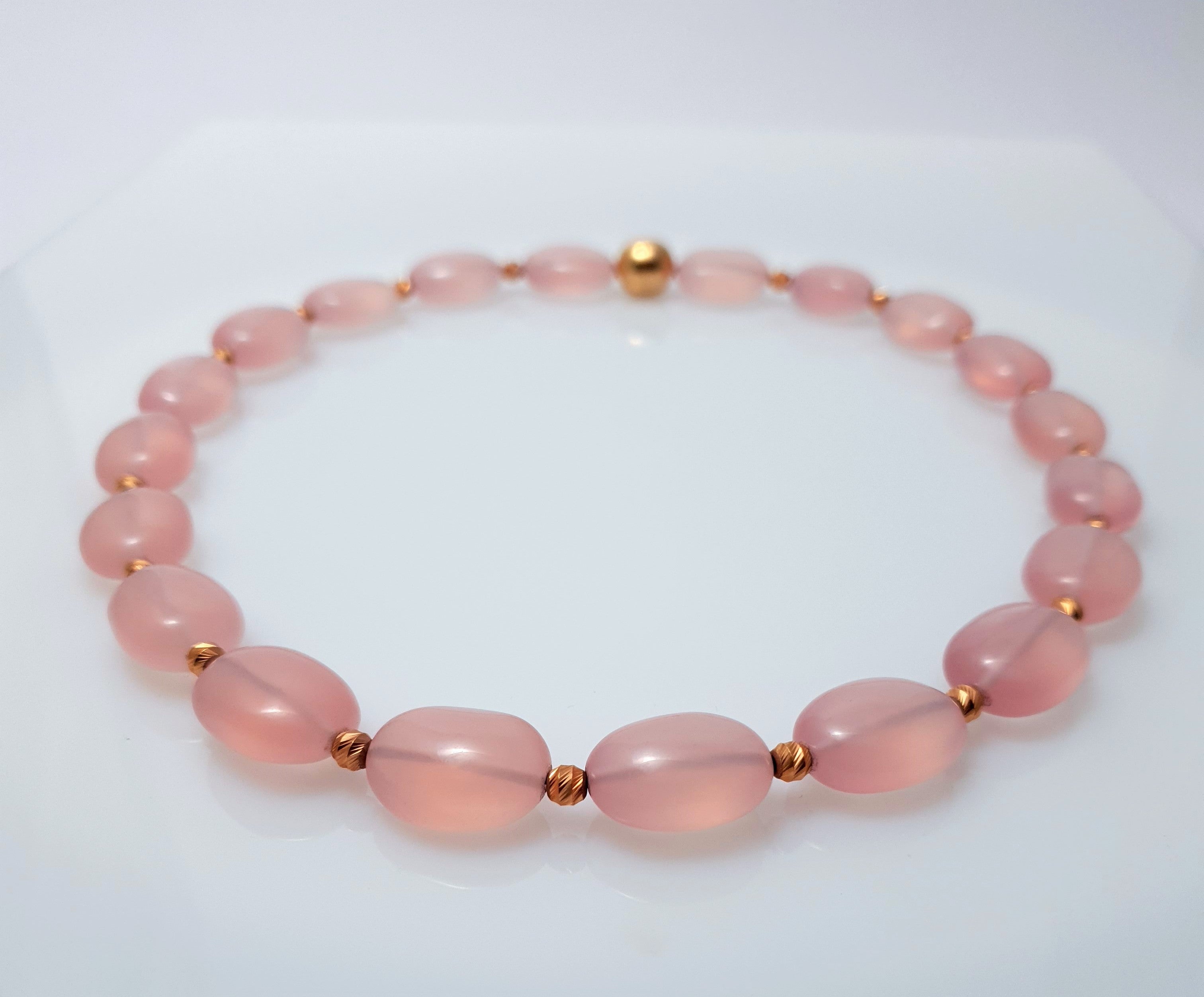 Rose Quarz Baroque Beaded Necklace with 18 Carat Rosé Gold