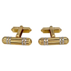 Boutons de manchette vintage Yves Saint Laurent (YSL) des années 1990, couleur or, texturés, à barrette en T