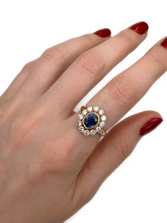 Vintage 18 Karat Gold 1.20 Carat VS Sapphire 1.00 Carat Diamond Cluster Ring