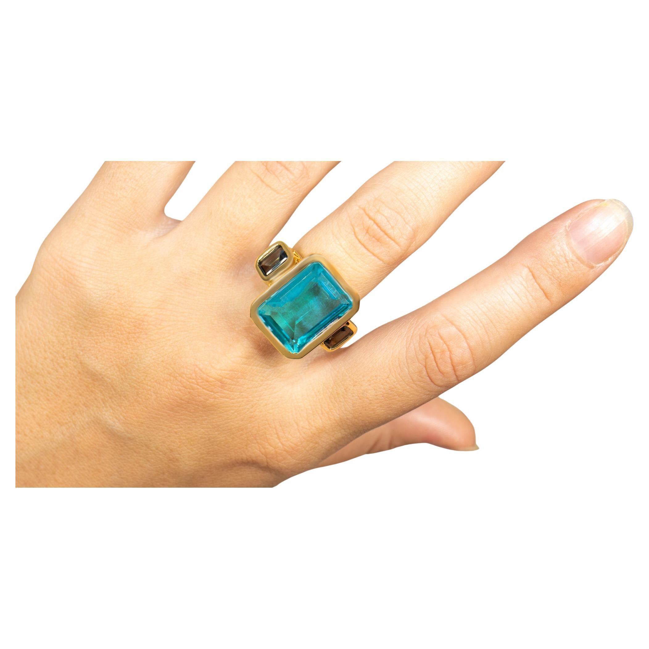 Women's or Men's Paraiba Quartz Ring London Blue Topaz 17 Carats 18K Yellow Gold Plated Silver For Sale
