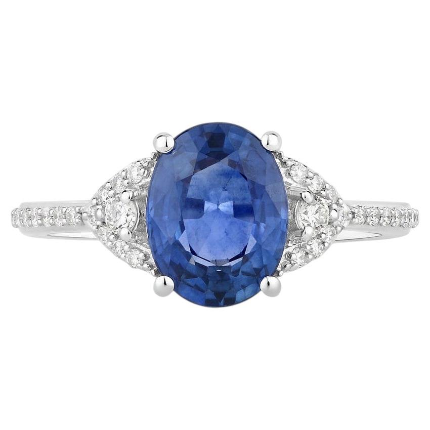 Ring mit blauem Saphir und Diamanten, 2,52 Karat, 18 Karat Weißgold